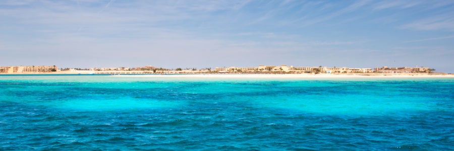 Kitesurfing in El Gouna, Egypt